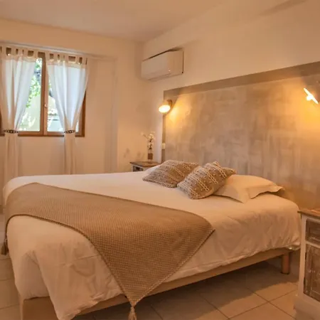 Apartment Location De Olivier Jardin Privatif Et Piscine Chauffee Partagee *