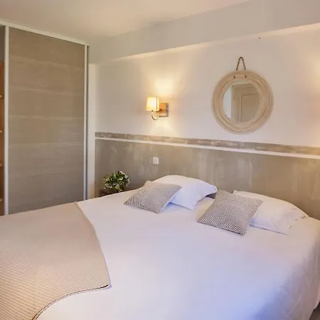 Location De Olivier Jardin Privatif Et Piscine Chauffee Partagee Apartment *