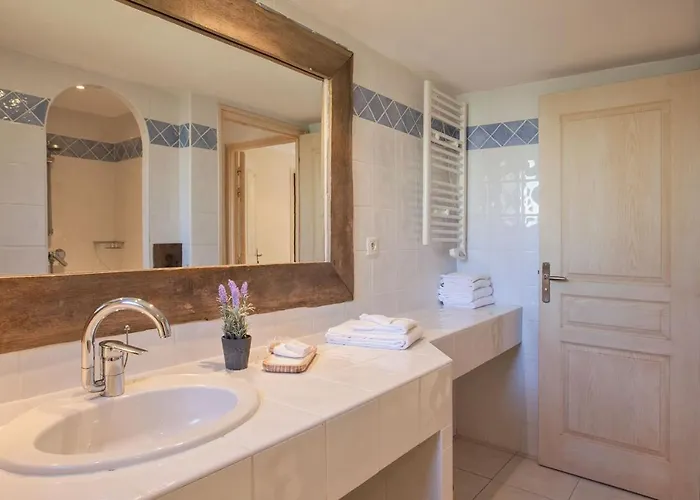 Location De Olivier Jardin Privatif Et Piscine Chauffee Partagee Apartment Calvi (Corsica)