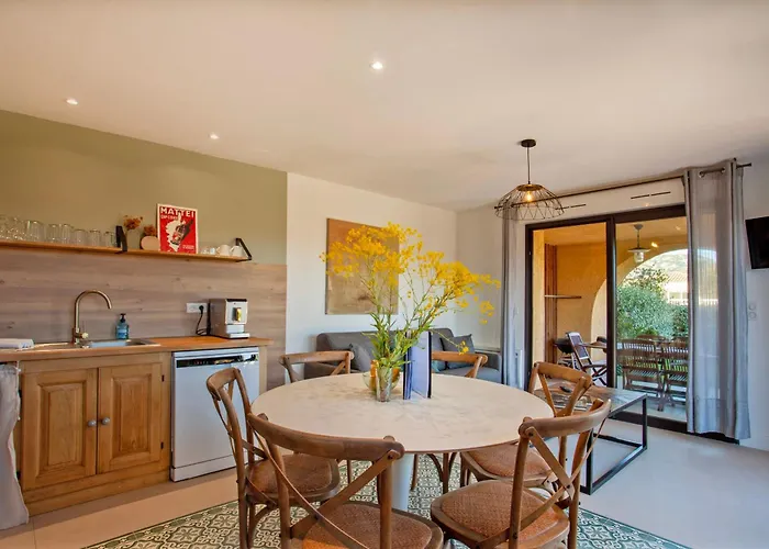 Location De Olivier Jardin Privatif Et Piscine Chauffee Partagee Apartment Calvi (Corsica)